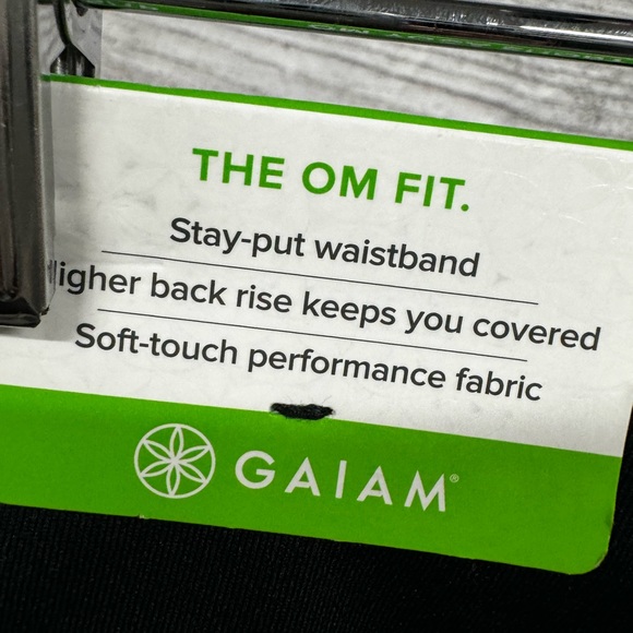 Gaiam Crop Leggings - Picture 5 of 6